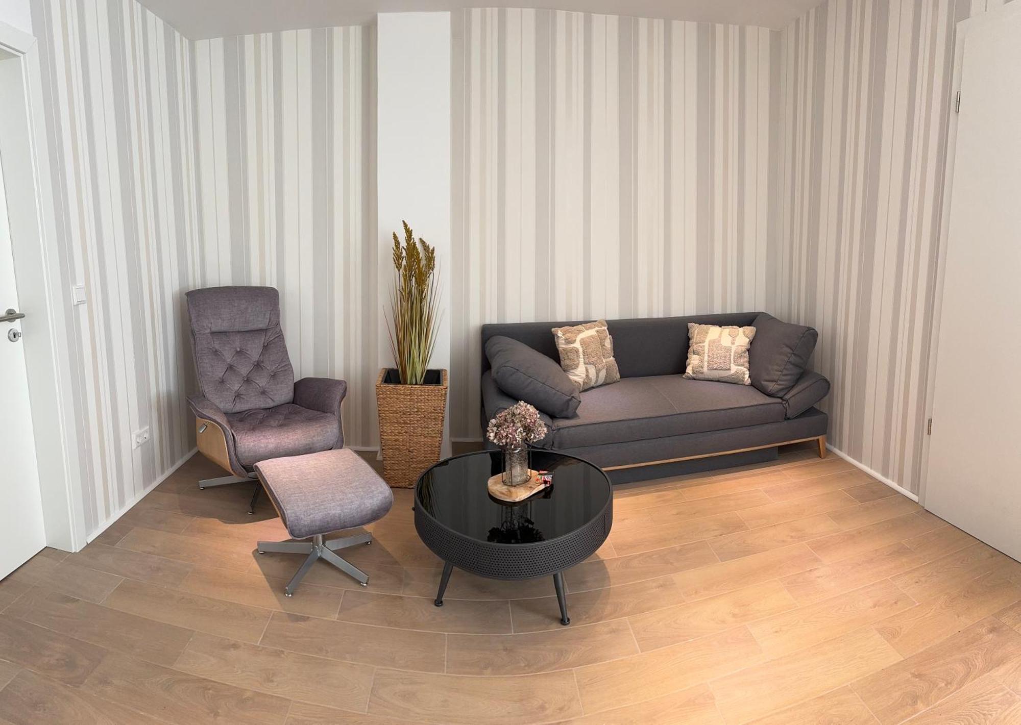 Boutique Apartment Loreley- Charmante Stillvolle Unterkunft Osnabruck Bagian luar foto