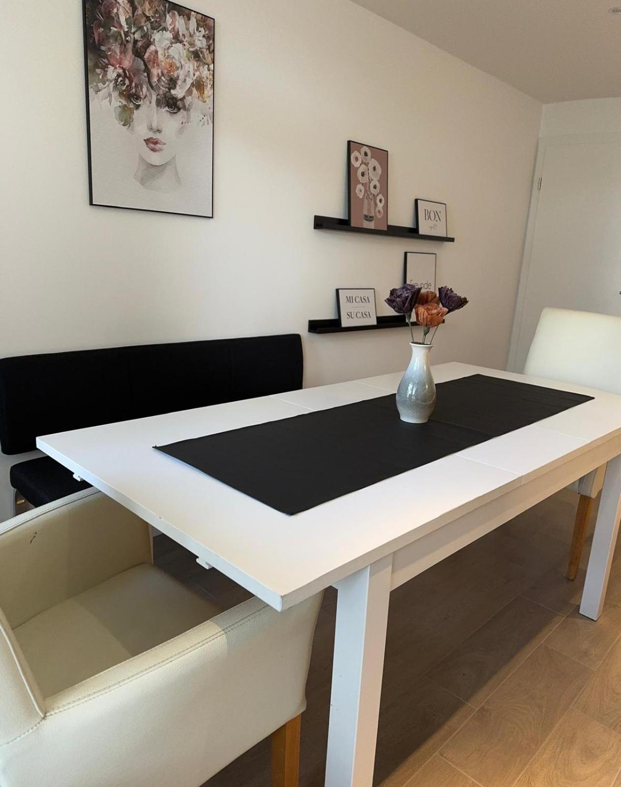 Boutique Apartment Loreley- Charmante Stillvolle Unterkunft Osnabruck Bagian luar foto